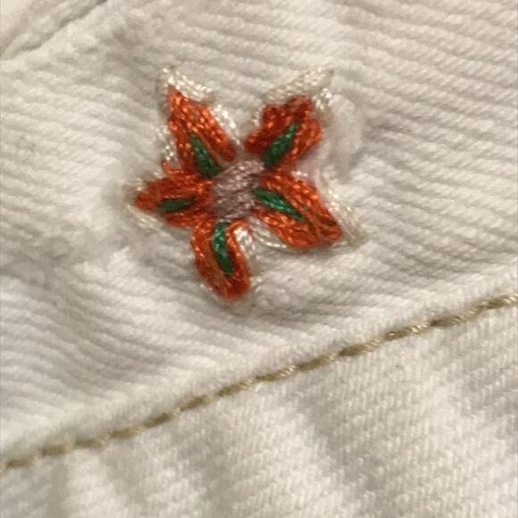 American Eagle Outfitters Cream  Pure Cotton Denim Jacket. M - Picture 6 of 9